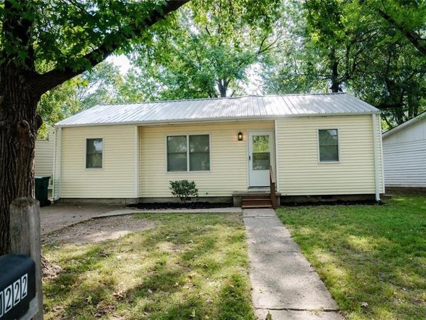 1222 Richard Avenue, Parsons, KS 67357