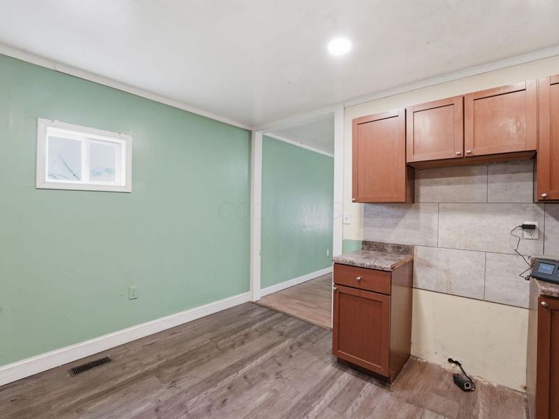 589 Uncapher Avenue , Marion, OH 43302 Photo 6