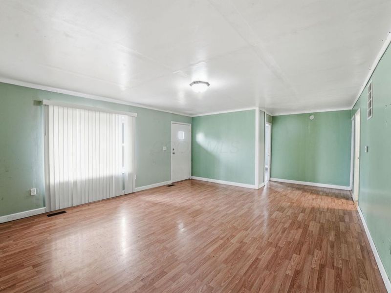 589 Uncapher Avenue , Marion, OH 43302 Photo 8