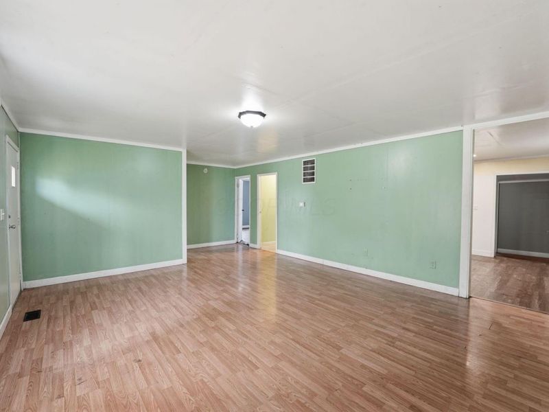 589 Uncapher Avenue , Marion, OH 43302 Photo 9