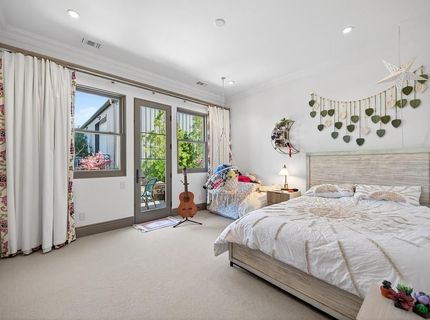 8617 Sleepy Hollow, Elk Grove, CA 95624 Photo