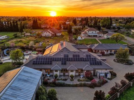 8617 Sleepy Hollow, Elk Grove, CA 95624 Photo