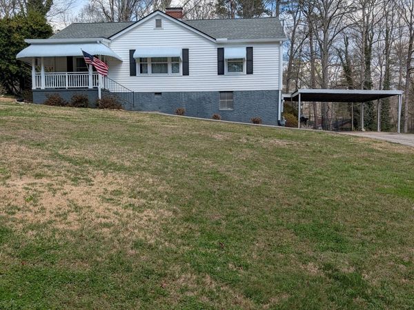 237 N Laurel Drive, Clarkesville, GA 30523