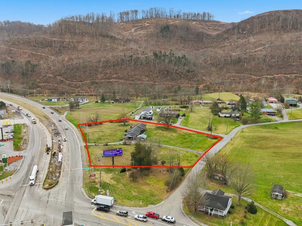 165 Duff Depot Lane, Duffield, VA 24244