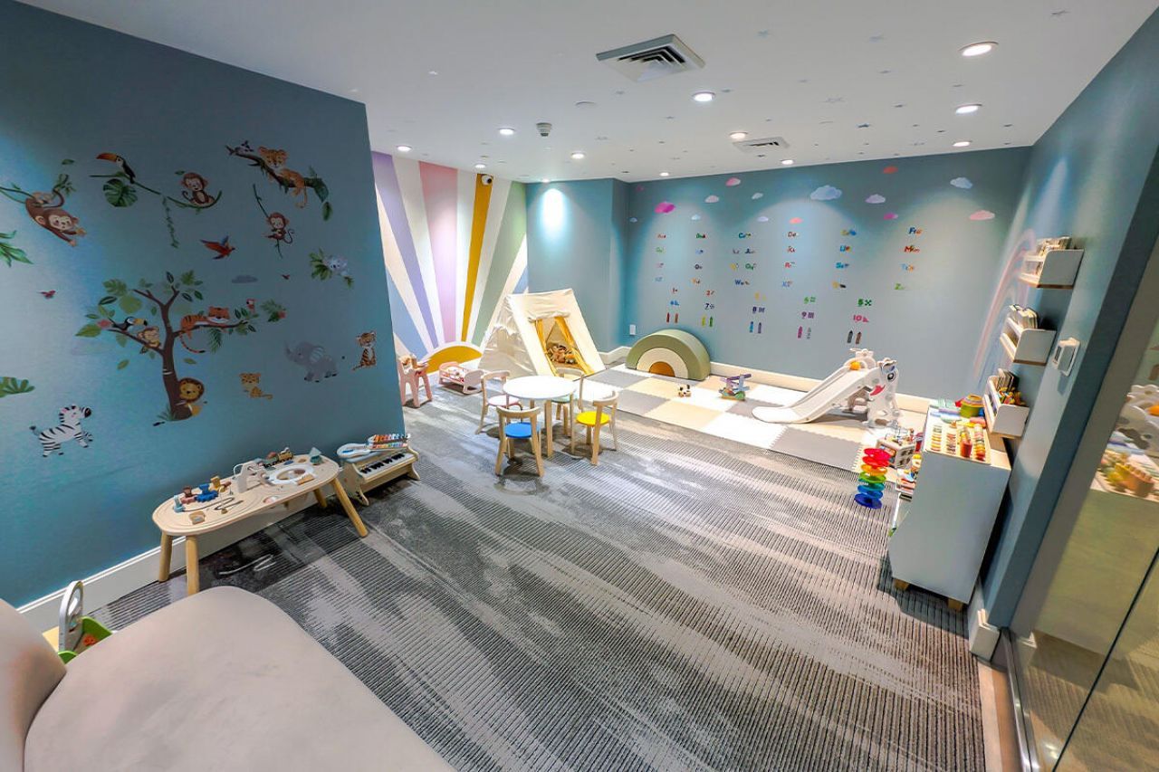 18201 Collins Avenue, Sunny Isles Beach, FL 33160 Photo