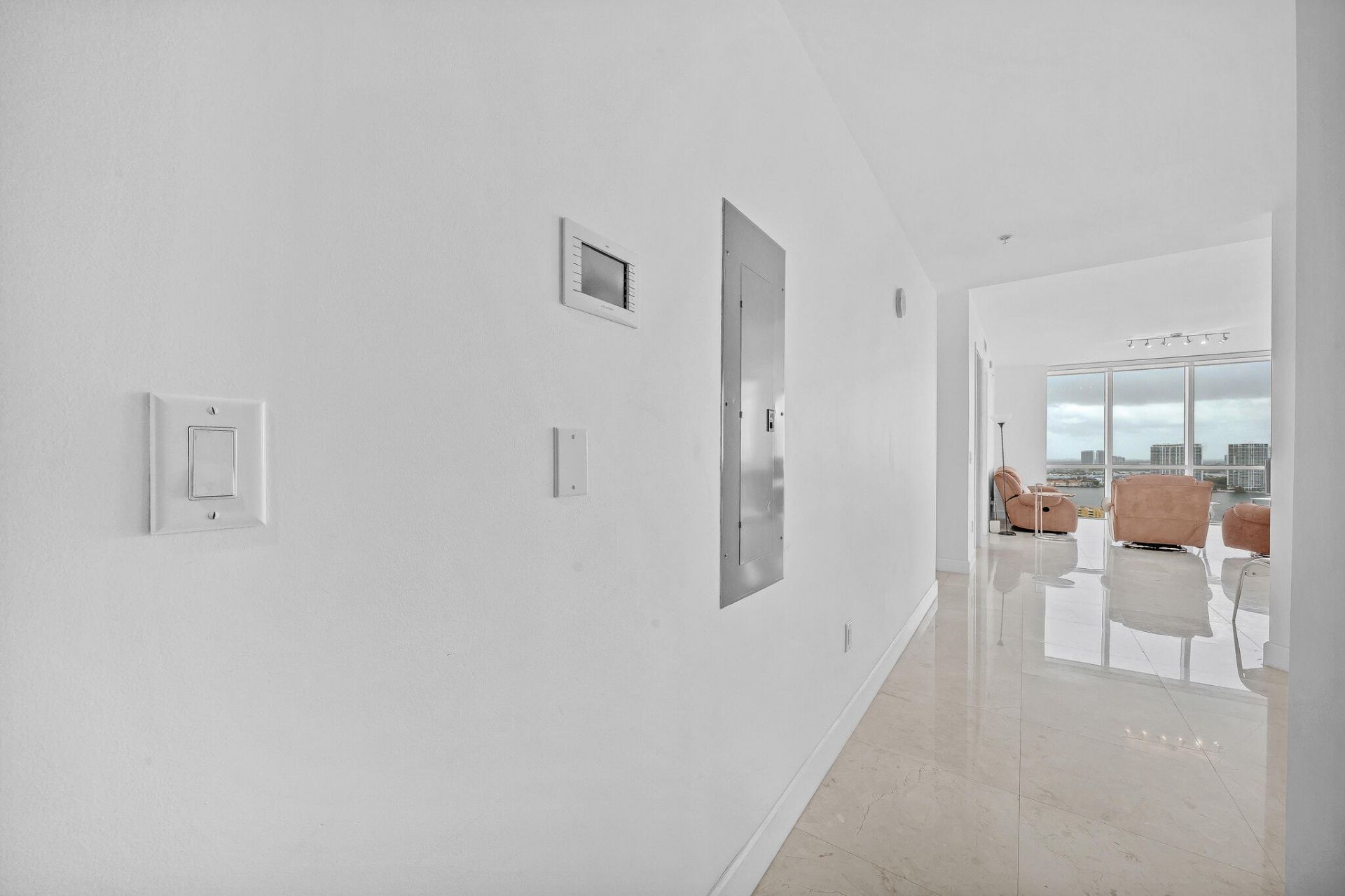 18201 Collins Avenue, Sunny Isles Beach, FL 33160 Photo