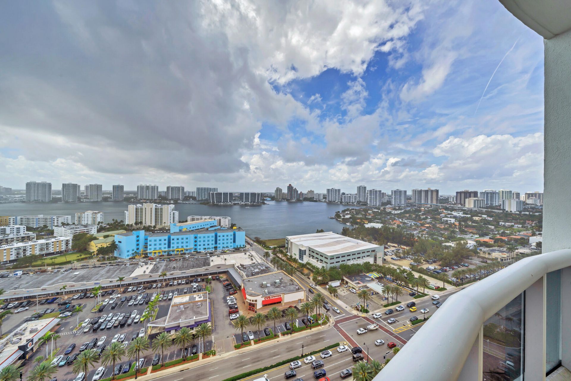 18201 Collins Avenue, Sunny Isles Beach, FL 33160 Photo