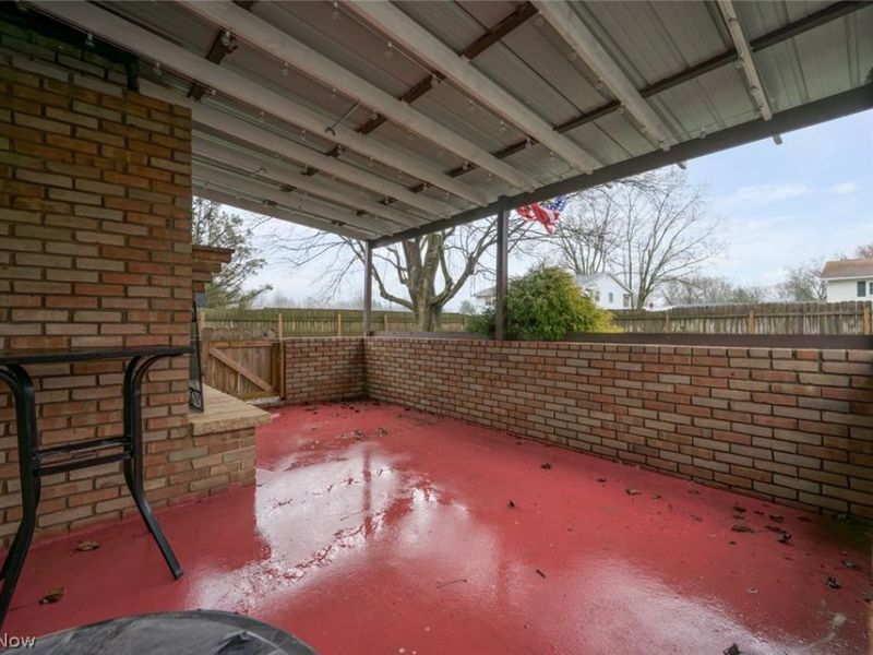 1402 S Chapel Street, Louisville, OH 44641 Photo 28