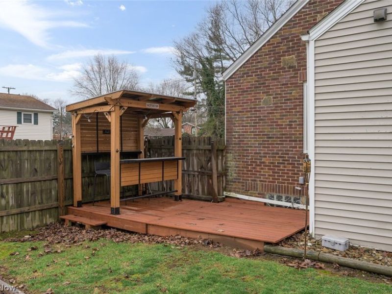 1402 S Chapel Street, Louisville, OH 44641 Photo 32