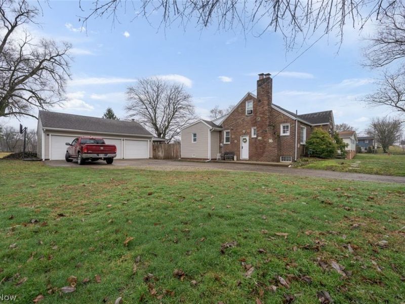 1402 S Chapel Street, Louisville, OH 44641 Photo 35