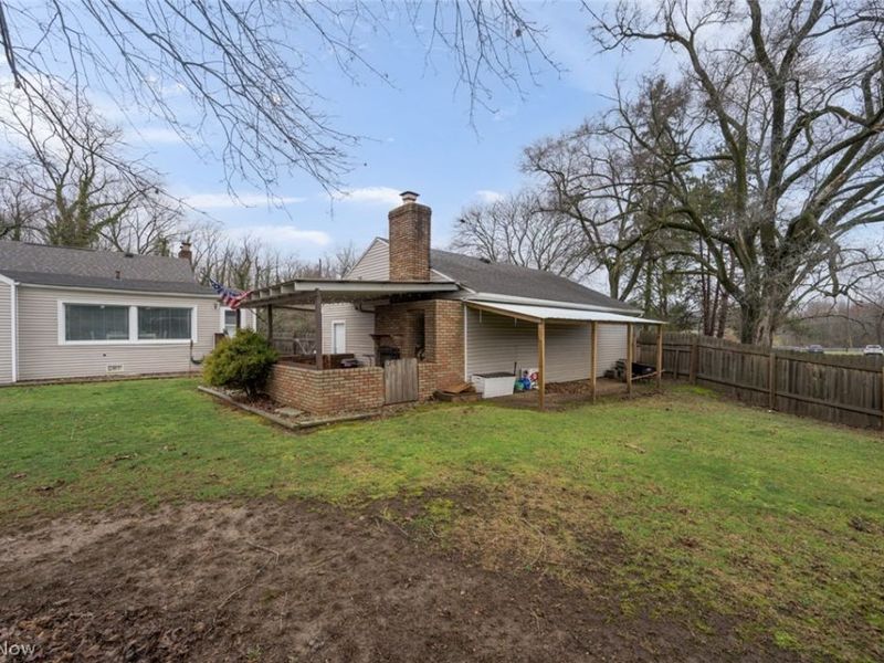 1402 S Chapel Street, Louisville, OH 44641 Photo 38