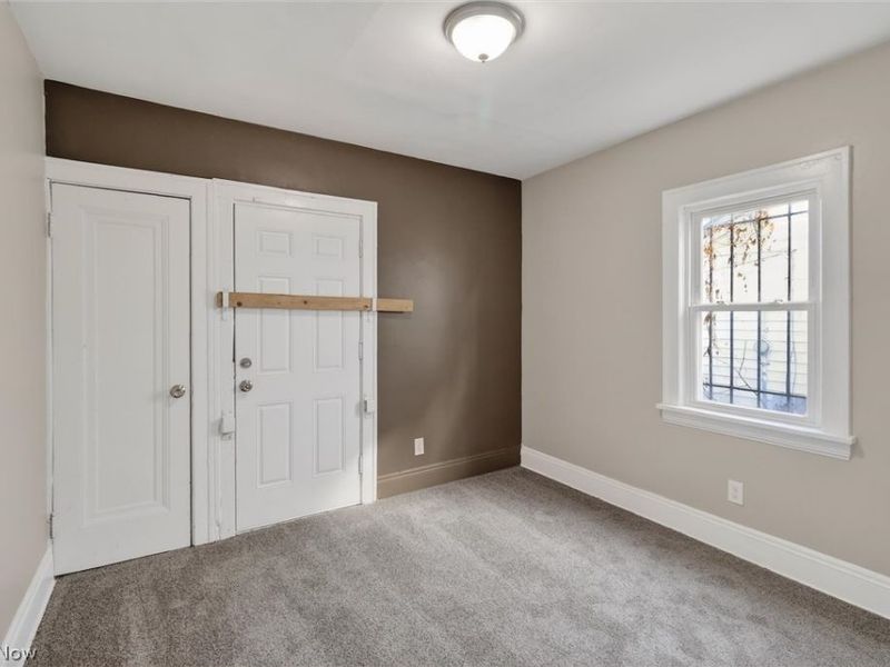 13305 Harvard Avenue , Cleveland, OH 44105 Photo 12