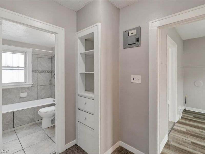 13305 Harvard Avenue , Cleveland, OH 44105 Photo 15