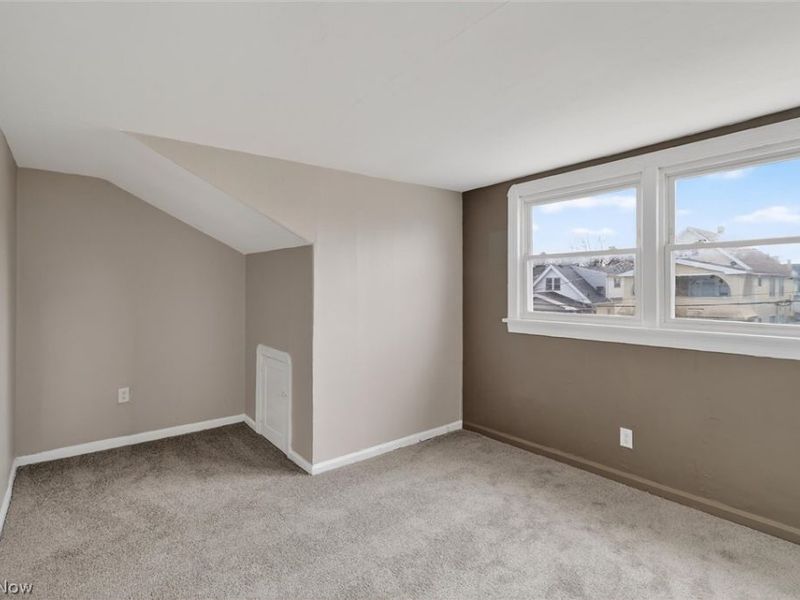 13305 Harvard Avenue , Cleveland, OH 44105 Photo 31