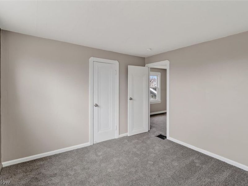 13305 Harvard Avenue , Cleveland, OH 44105 Photo 36