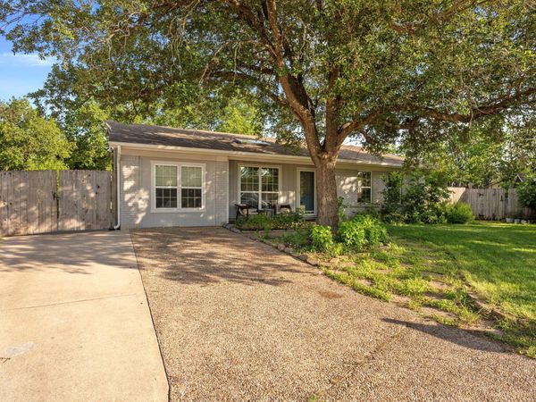 3811 Byron DR, Austin, TX 78704