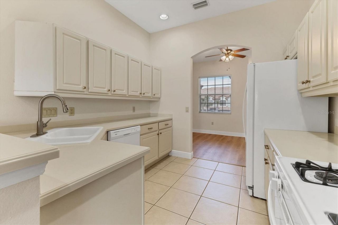 8411 Miramar Way, Unit 202, Lakewood Ranch, FL 34202 Photo