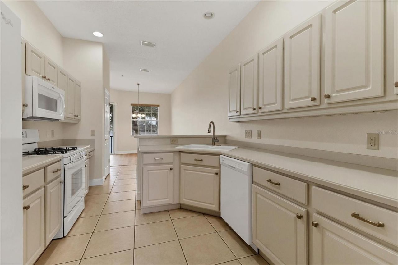 8411 Miramar Way, Unit 202, Lakewood Ranch, FL 34202 Photo