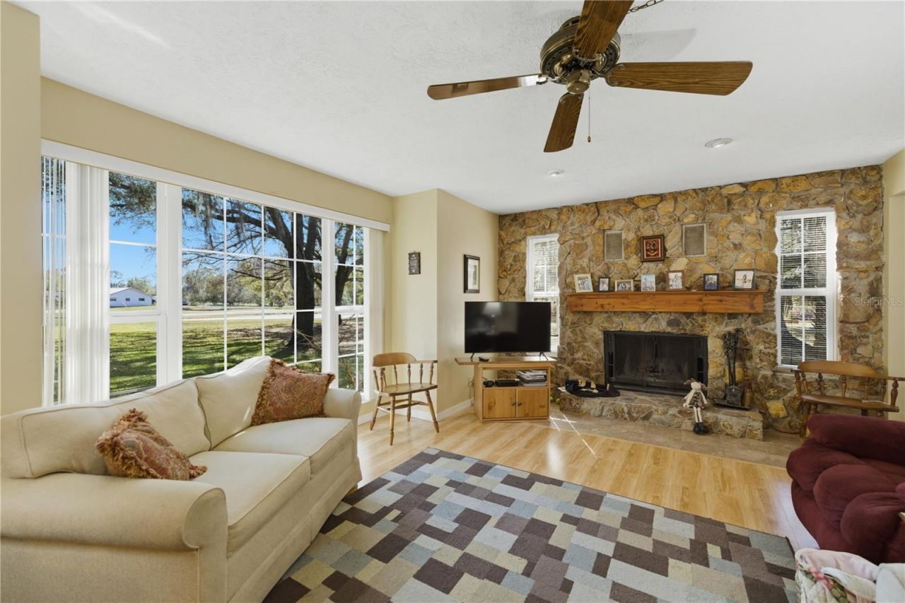 49 N Archwood Drive , Inverness, FL 34450 Photo