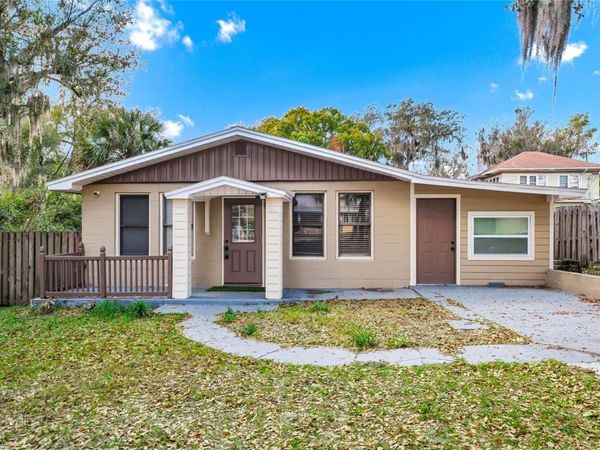 1244 LAKE AVENUE , CLERMONT, FL 34711