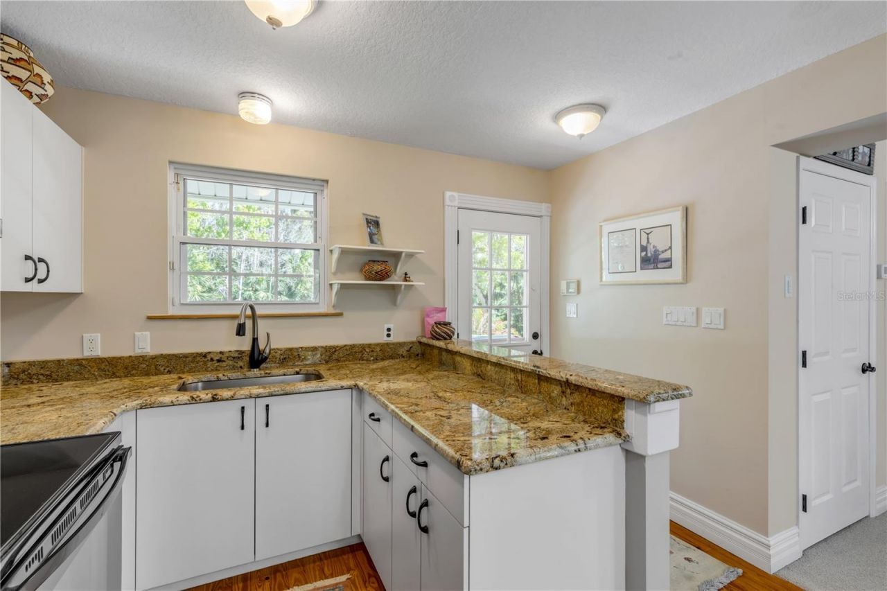 2101 Knittle Circle, New Smyrna Beach, FL 32168 Photo