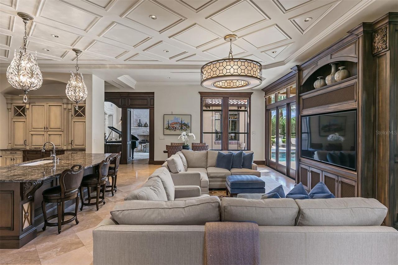 6142 Grosvenor Shore Drive, Windermere, FL 34786 Photo