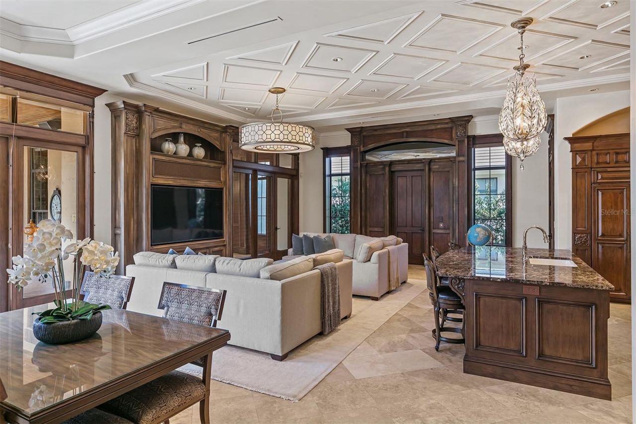 6142 Grosvenor Shore Drive, Windermere, FL 34786 Photo