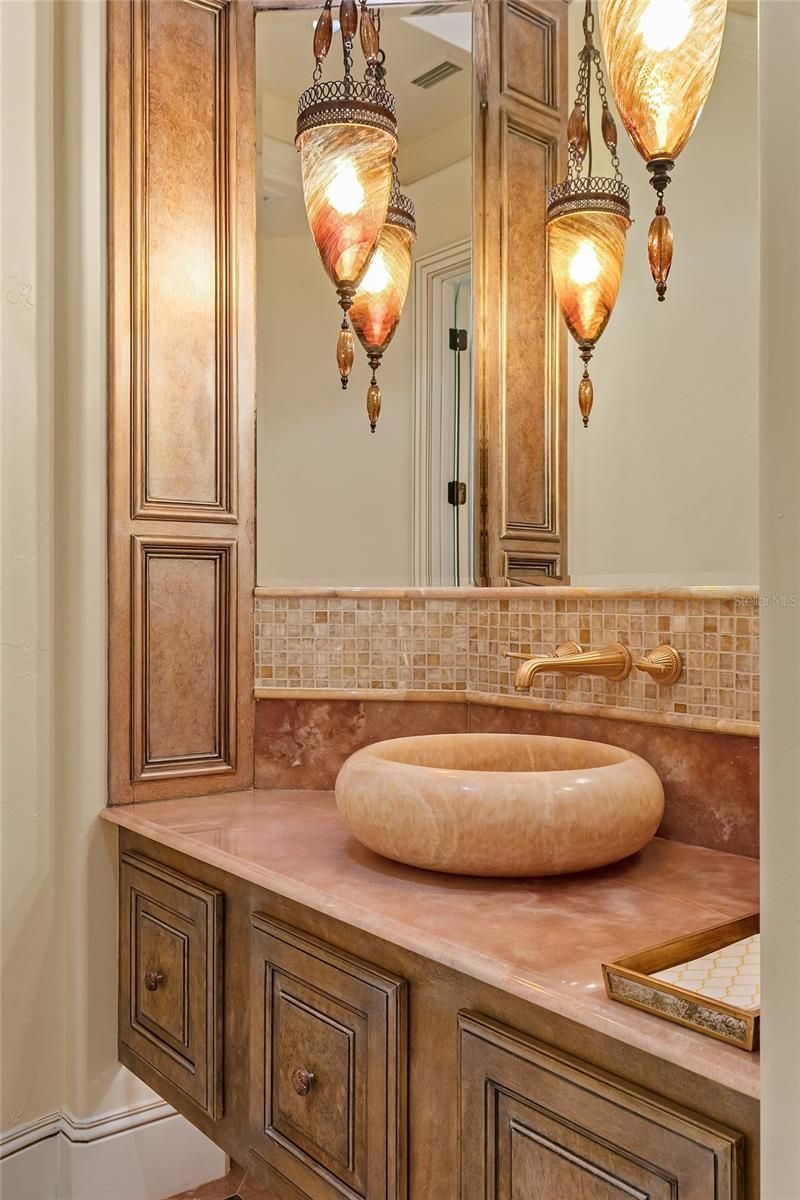 6142 Grosvenor Shore Drive, Windermere, FL 34786 Photo