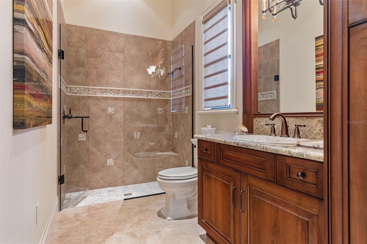 6142 Grosvenor Shore Drive, Windermere, FL 34786 Photo