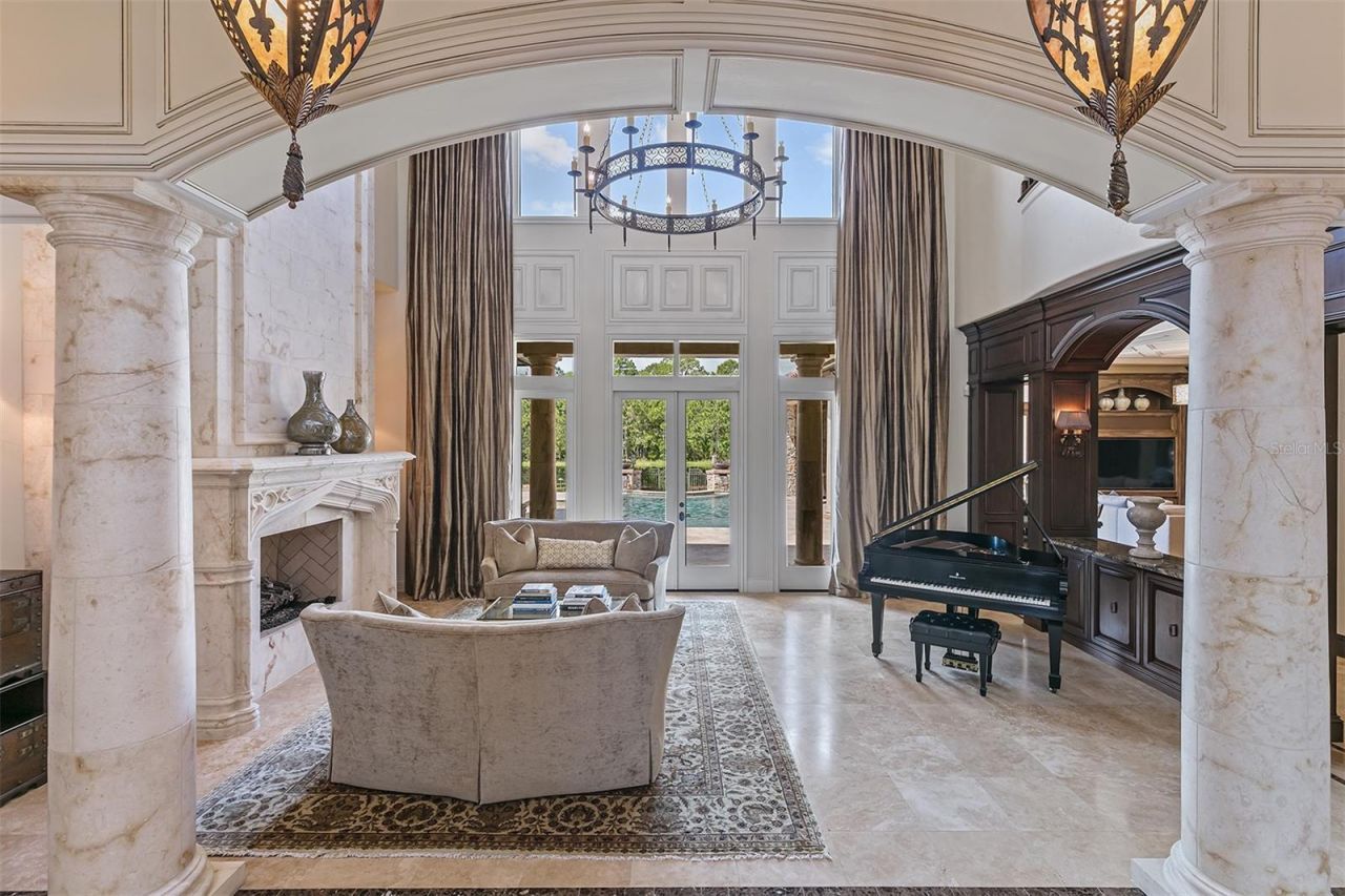 6142 Grosvenor Shore Drive, Windermere, FL 34786 Photo