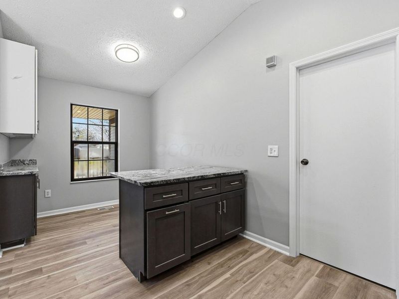 3153 Bowdoin Circle, Columbus, OH 43204 Photo 20