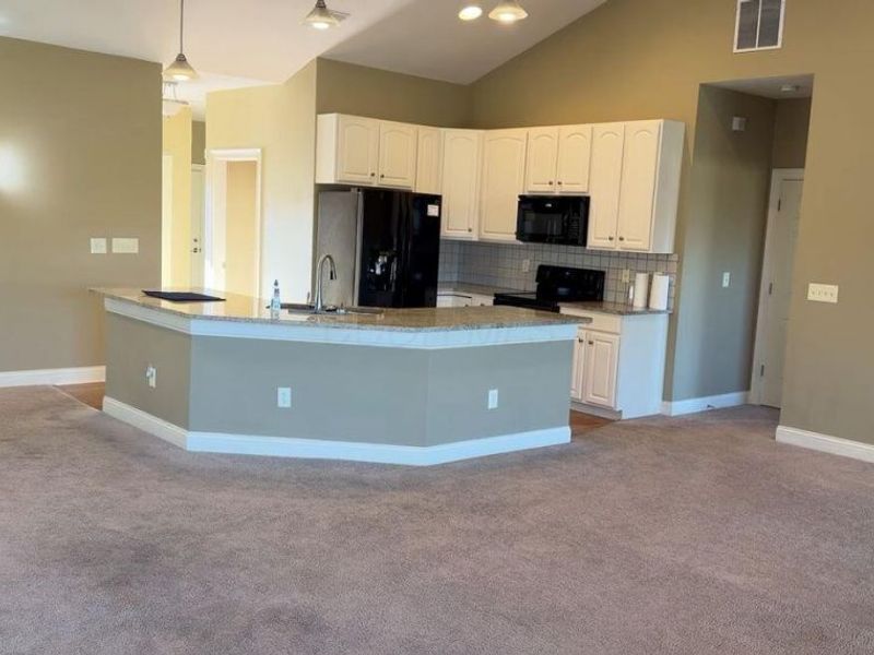 1605 Union Park Circle , Marion, OH 43302 Photo 4