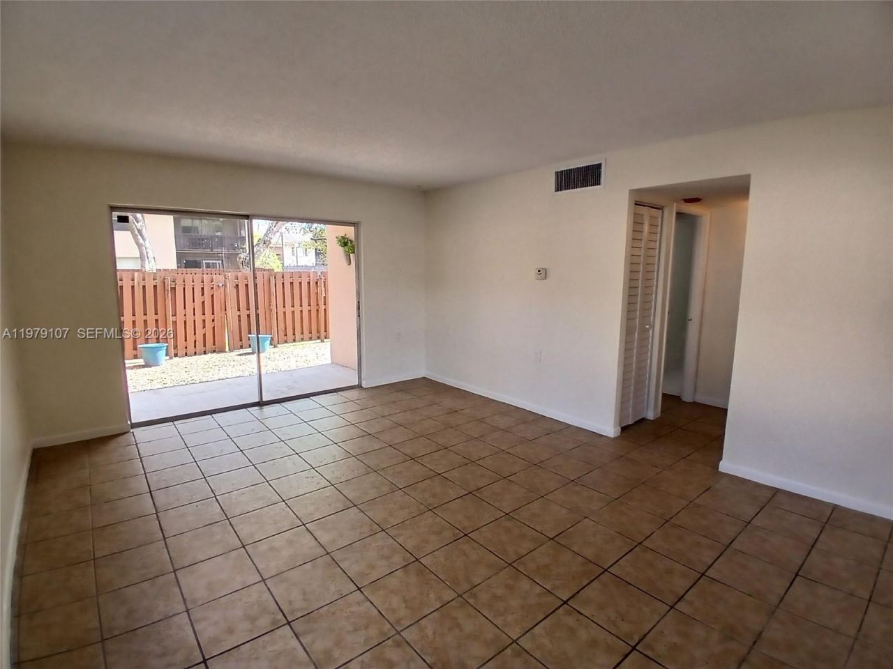 11273 SW 88 St , Unit 114J, Miami, FL 33176 Photo