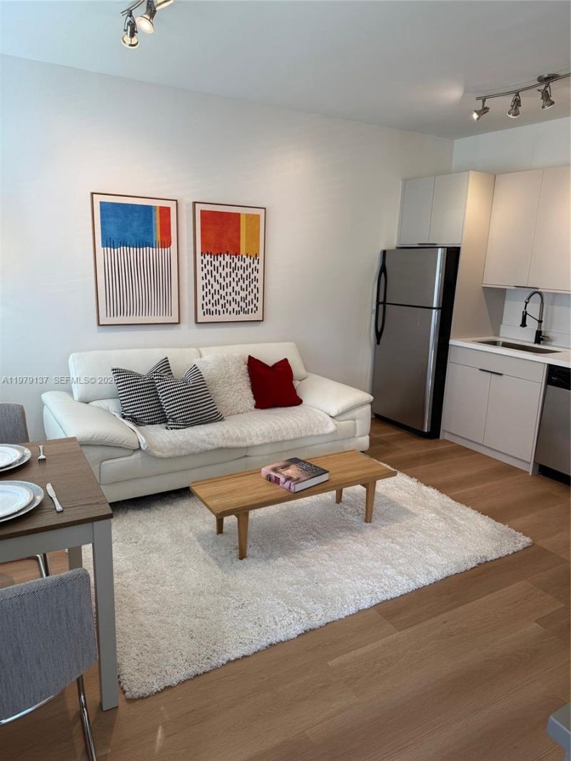 611 11th St, Unit 104, Miami Beach, FL 33139 Photo