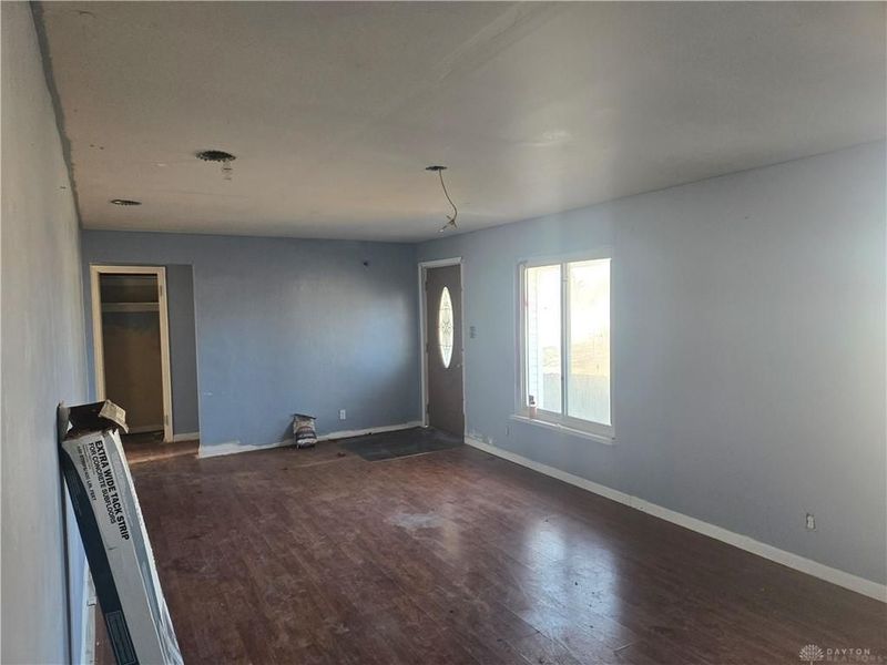 4354 Free Pike, Dayton, OH 45416 Photo 2