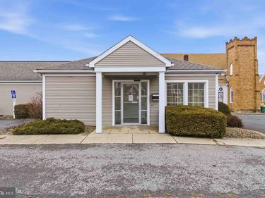 135 E 3RD STREET, MOUNT CARMEL, PA 17851