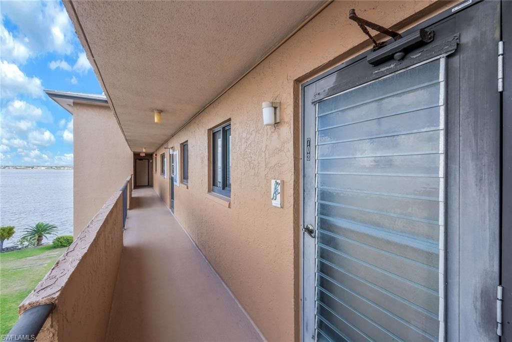 4280 SE 20th Pl , Unit 703, Cape Coral, FL 33904 Photo