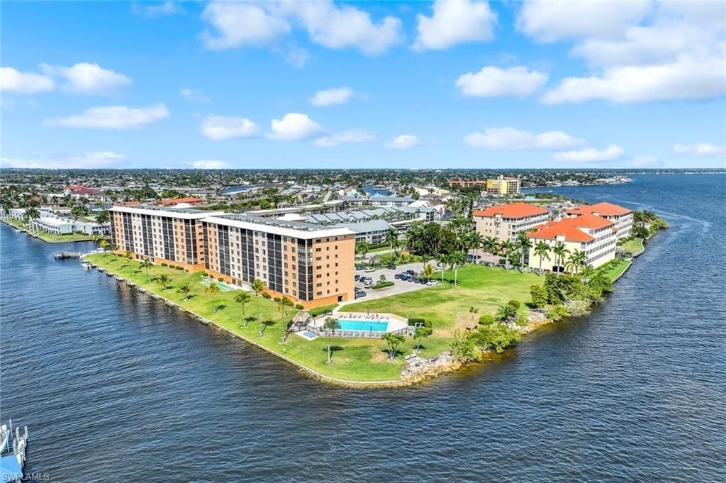 4280 SE 20th Pl , Unit 703, Cape Coral, FL 33904 Photo