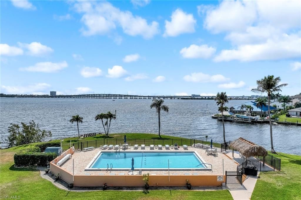 4280 SE 20th Pl , Unit 703, Cape Coral, FL 33904 Photo