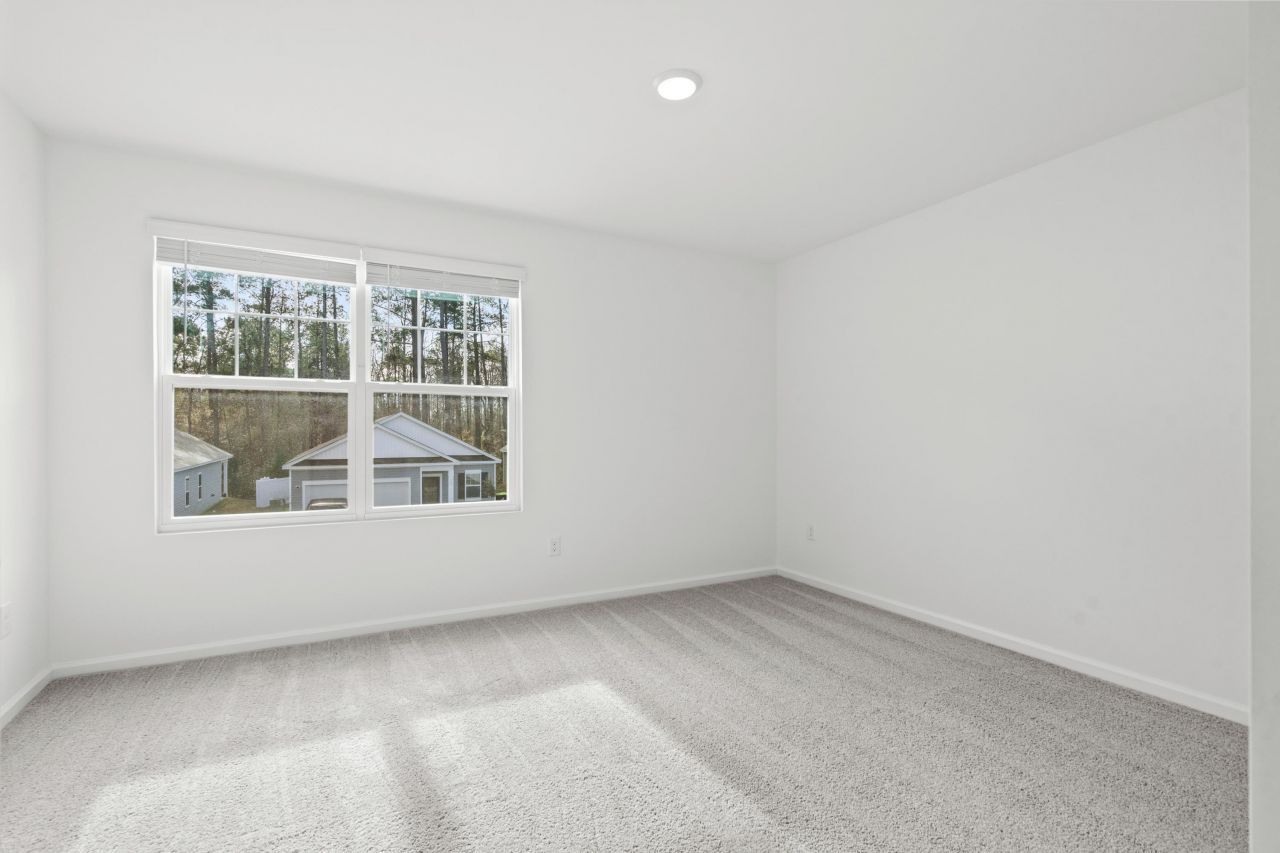 501 Silver Pidgeon St Photo 24