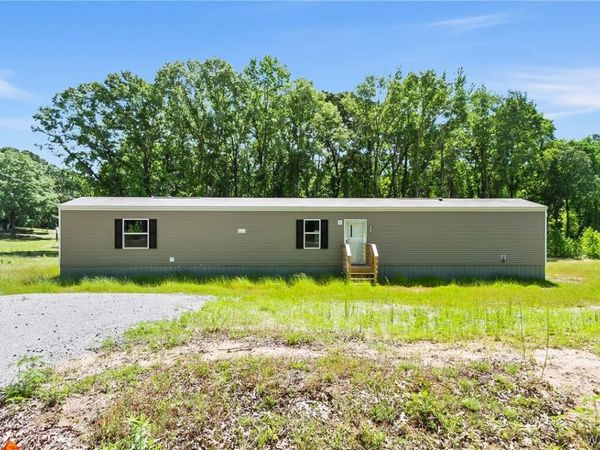 646 Ward School Road, Centreville, AL 35042