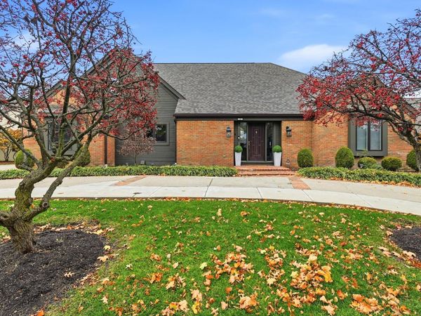 8661 Craigston Court, Dublin, OH 43017