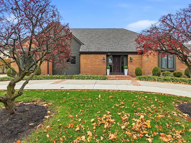 8661 Craigston Court, Dublin, OH 43017 Photo 1