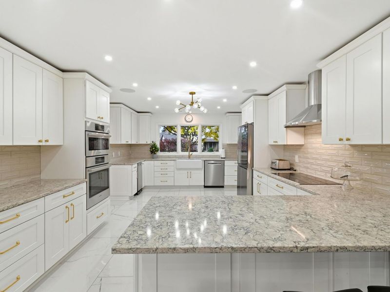 8661 Craigston Court, Dublin, OH 43017 Photo 12