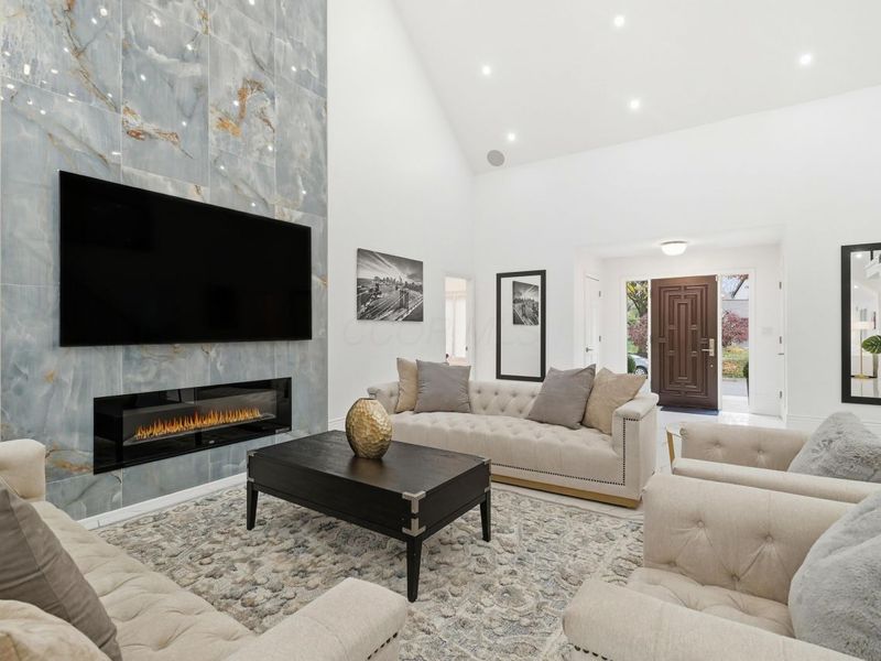 8661 Craigston Court, Dublin, OH 43017 Photo 4