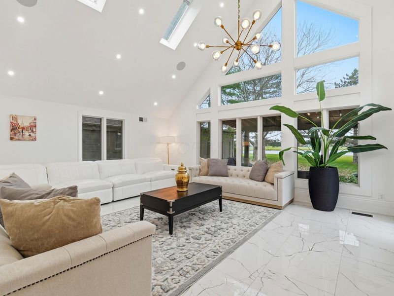 8661 Craigston Court, Dublin, OH 43017 Photo 7