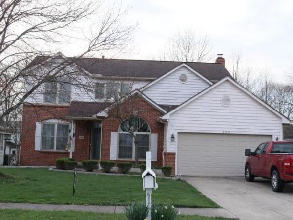 393 Canterbury Court, Westerville, OH 43082