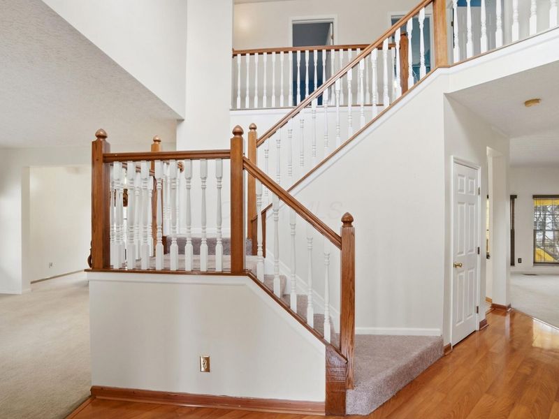 393 Canterbury Court, Westerville, OH 43082 Photo 22