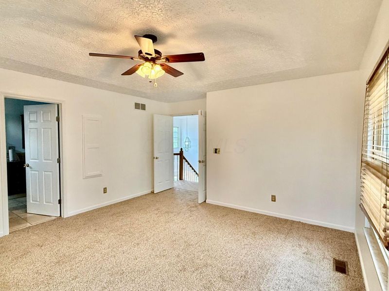 393 Canterbury Court, Westerville, OH 43082 Photo 25