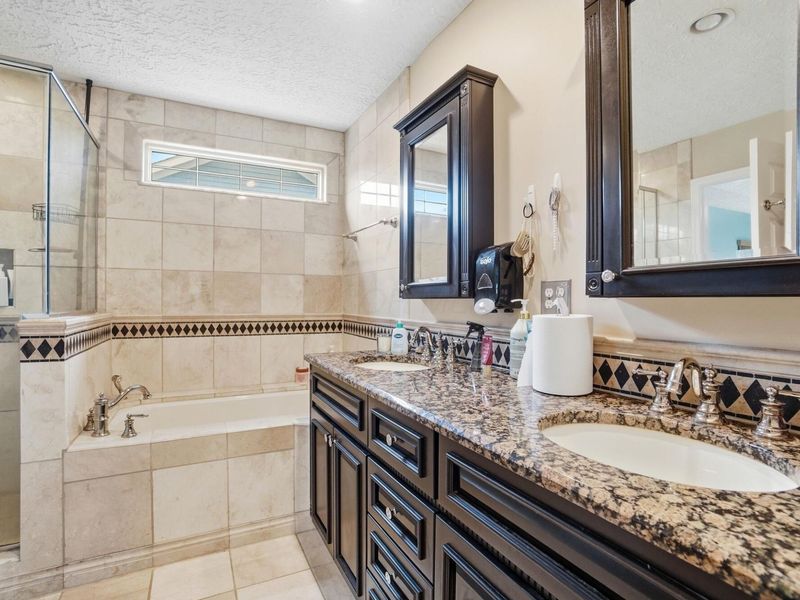 393 Canterbury Court, Westerville, OH 43082 Photo 27